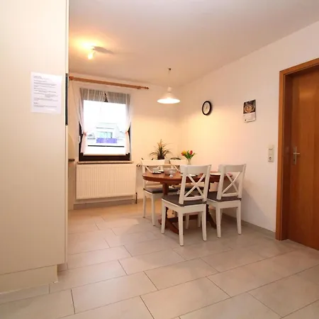 Droese, Haus 8a - 10 아파트